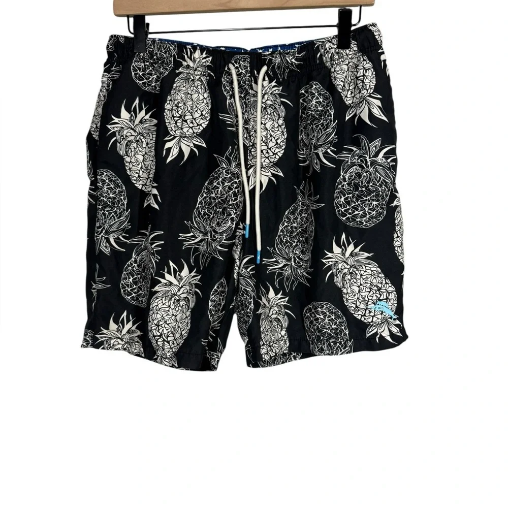 Tommy Bahama Naples Pina Pinata Pineapple Print 6